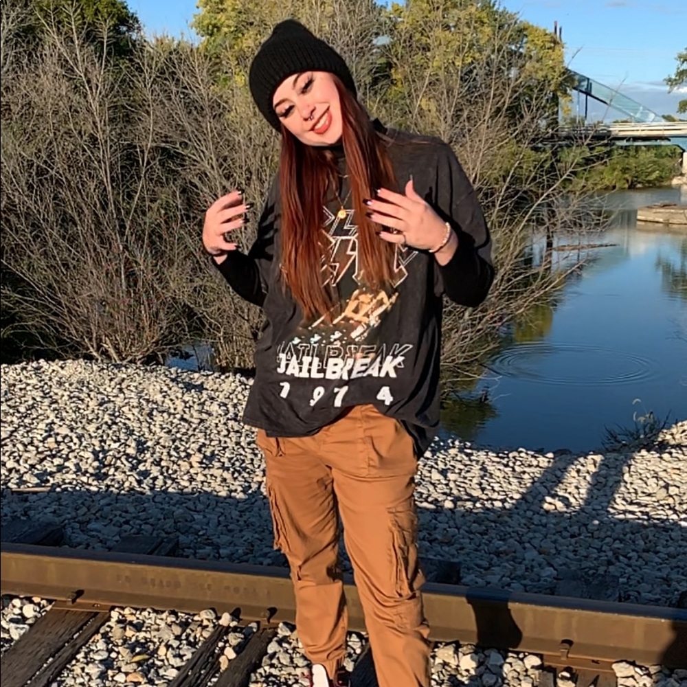 Meet your Posher, Madolynn